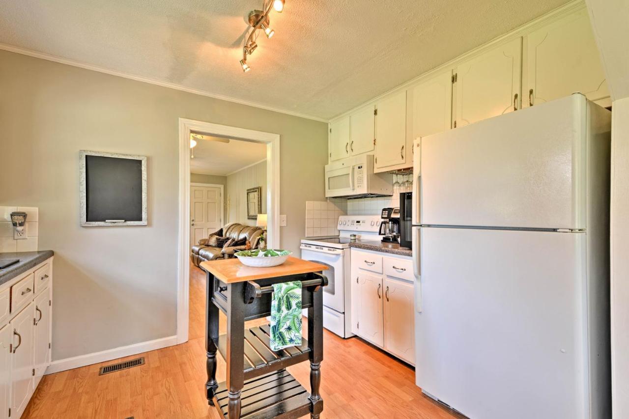 Peaceful Elkin Vacation Rental About 17 Mi To Mt Airy! Dobson Ngoại thất bức ảnh