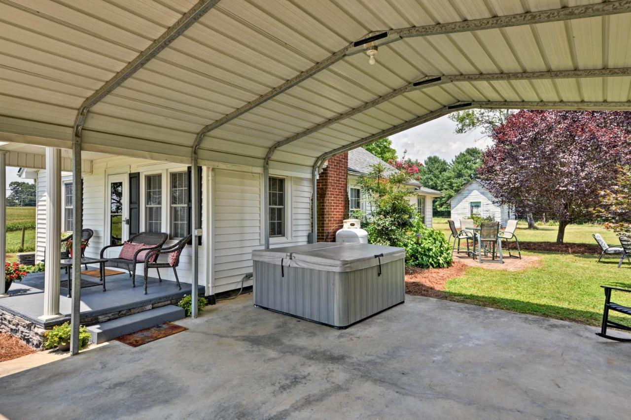 Peaceful Elkin Vacation Rental About 17 Mi To Mt Airy! Dobson Ngoại thất bức ảnh